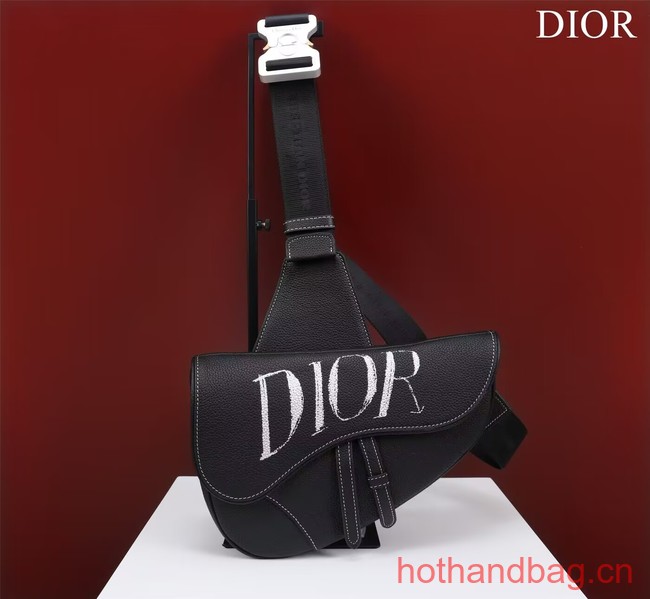 Dior Essentials SADDLE BAG Grained Calfskin 1ADPO093c black