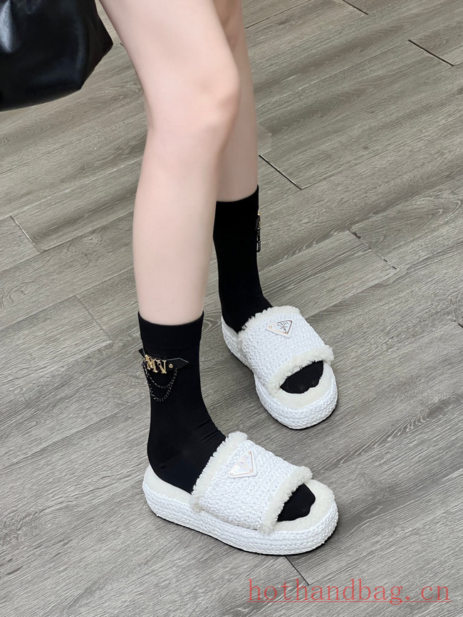 Prada slides 93622-2