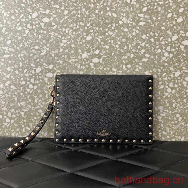 VALENTINO GARAVANI ROCKSTUD Clutch 0P87A black