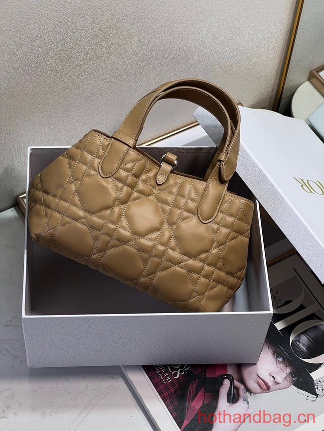 SMALL DIOR TOUJOURS BAG Medium Tan Macrocannage Calfskin M2822O