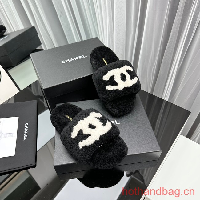 Chanel Slippers 93681-17