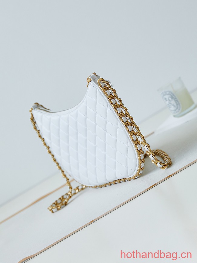 Chanel LARGE HOBO BAG AS4368 white