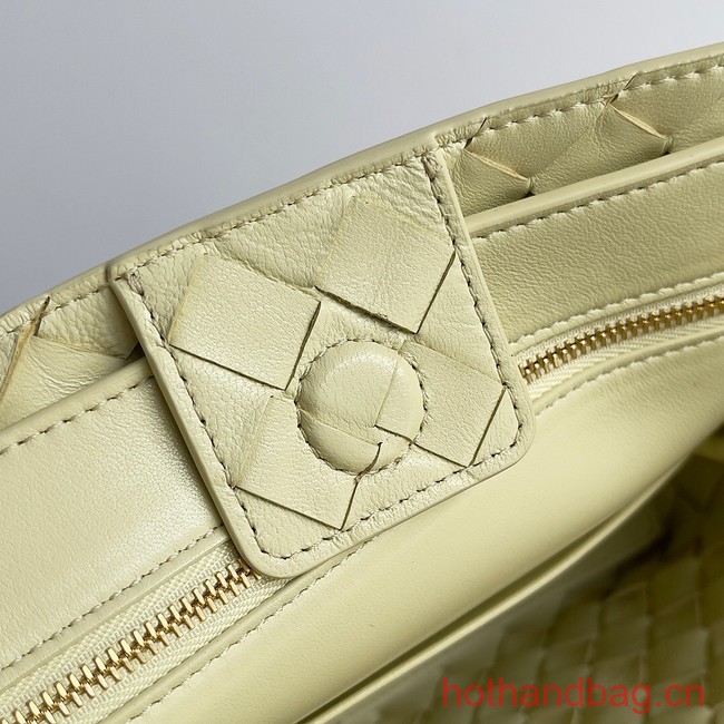 Bottega Veneta Small Andiamo 743568 Chamomile