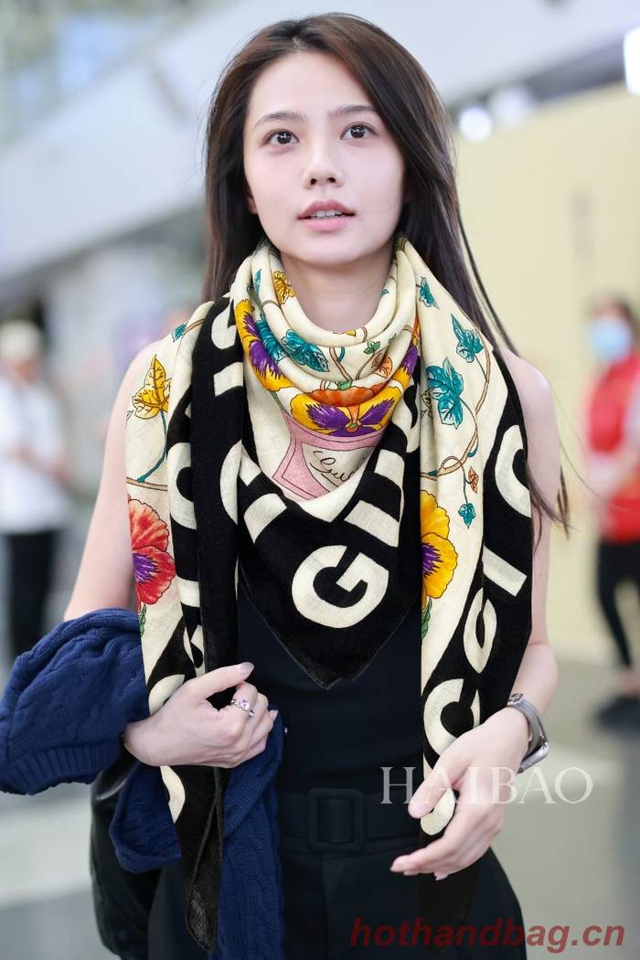 Gucci Scarf GUC00272