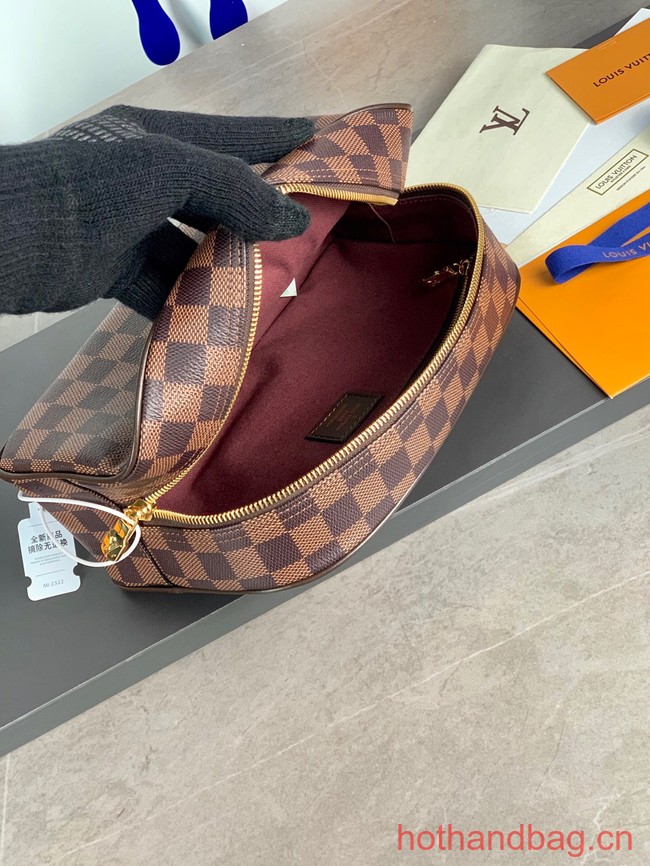 Louis Vuitton Dopp Kit M47528-11