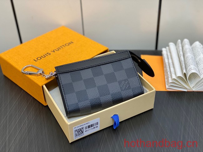 Louis Vuitton Key Pouch Voyage M82776-2