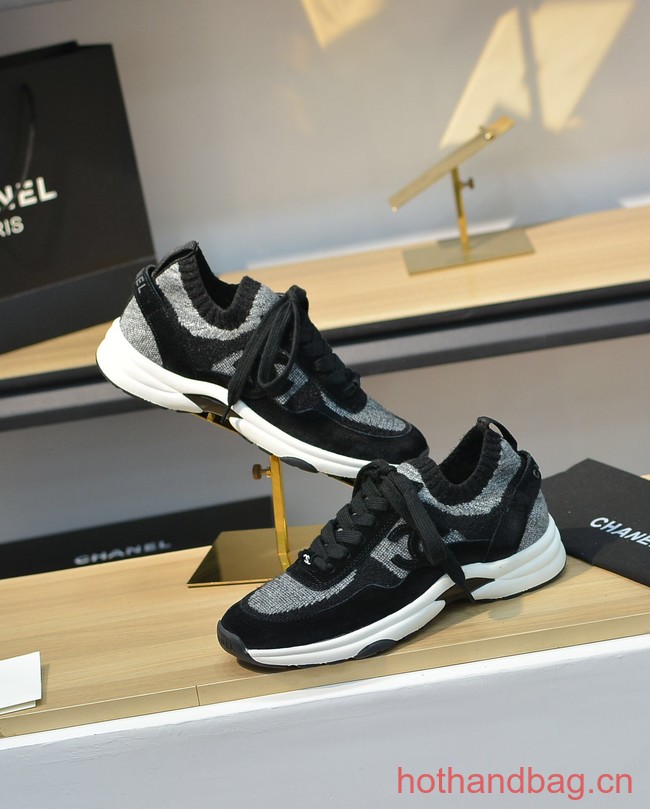 Chanel Sneakers 93783-4