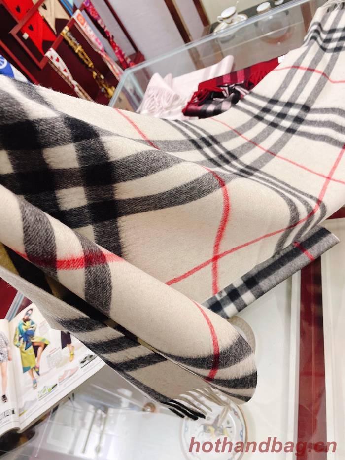 Burberry Scarf BBC00137