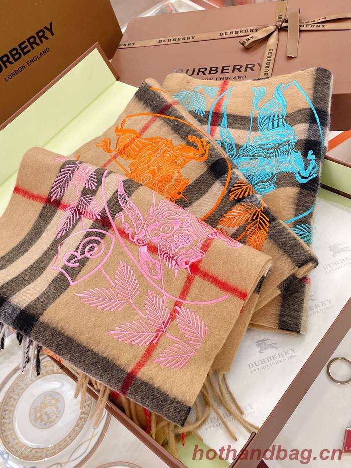 Burberry Scarf BBC00143