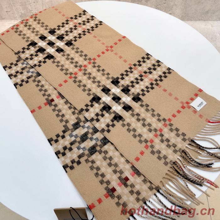 Burberry Scarf BBC00145