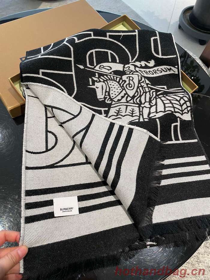 Burberry Scarf BBC00147