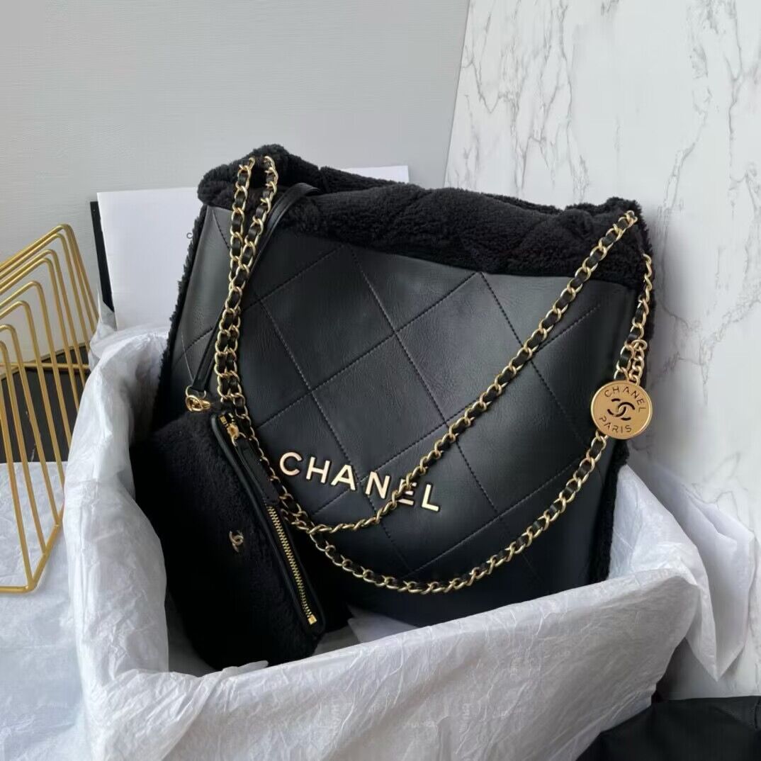 CHANEL 22 HANDBAG Sheepskin & Gold-Tone Metal AS3260 Black