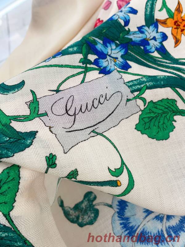 Gucci Scarf GUC00314