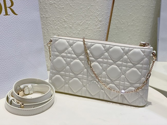 MISS DIOR MIDI MINI BAG white Cannage Lambskin S6006ONM