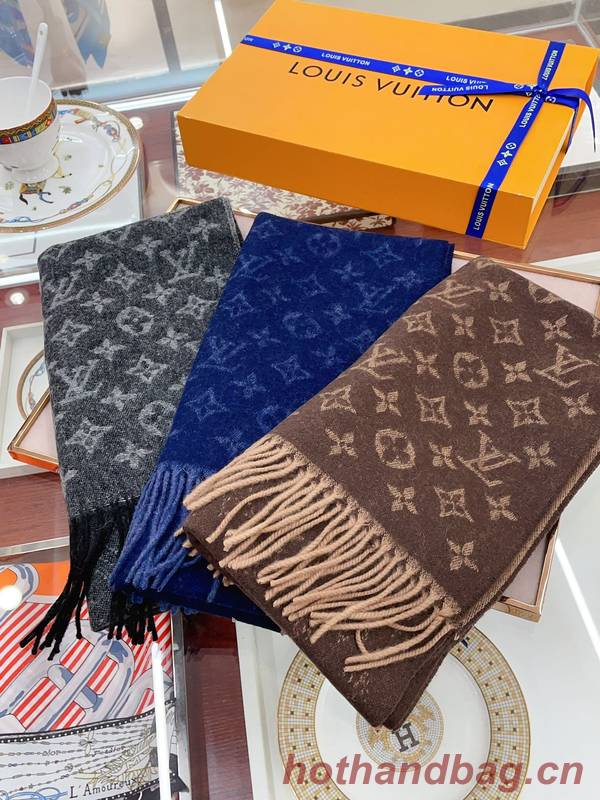 Louis Vuitton Scarf LVC00383