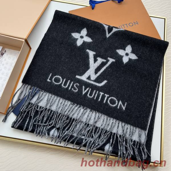 Louis Vuitton Scarf LVC00386