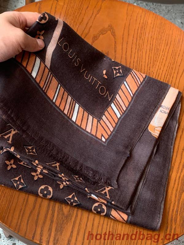 Louis Vuitton Scarf LVC00419