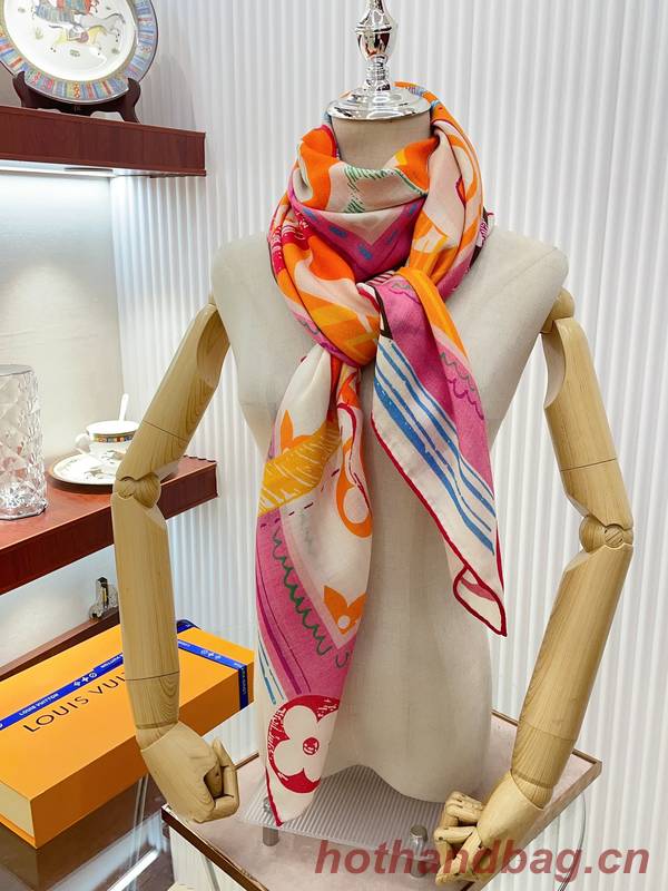 Louis Vuitton Scarf LVC00451