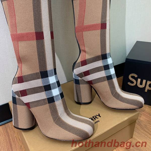 Burberry Shoes BBS00037