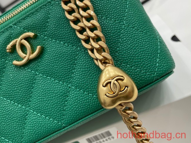 Chanel CLUTCH WITH CHAIN A68130 green