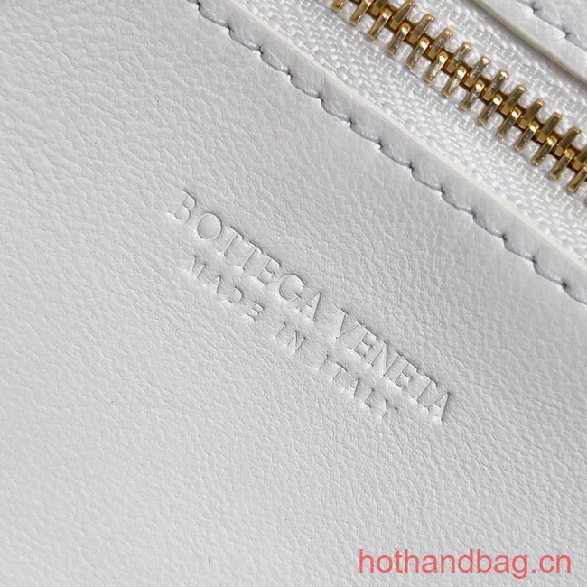 Bottega Veneta Mini Andiamo Cross-Body Bag 755545 white