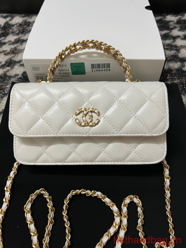 CHANEL FLAP PHONE HOLDER WITH CHAIN AP3575 white