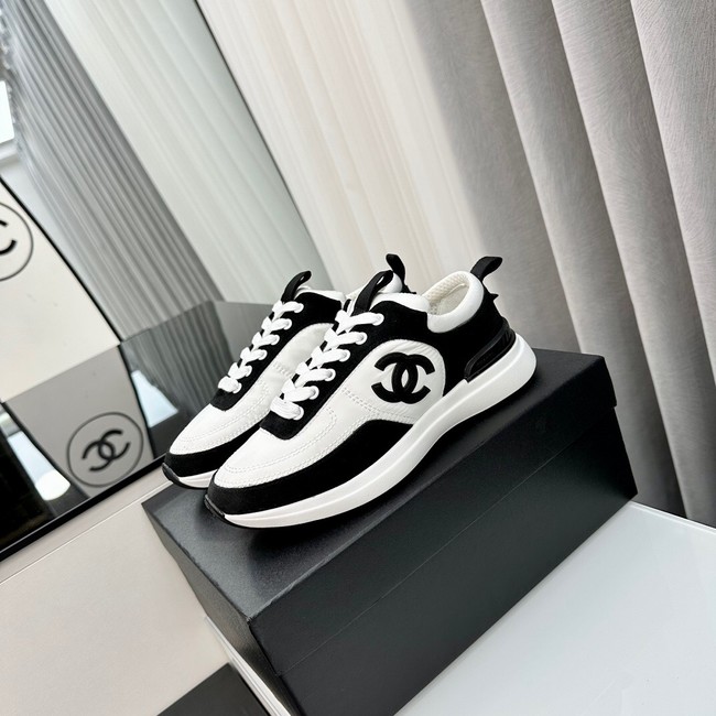 Chanel SNEAKER 93841-1