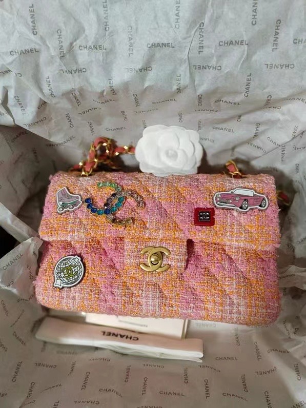 Chanel CLASSIC HANDBAG A01116 Coral Pink