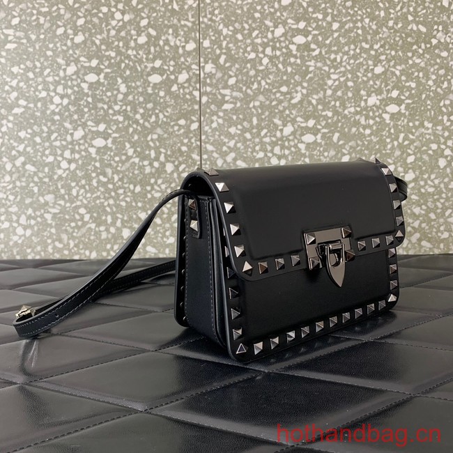 VALENTINO GARAVANI ROCKSTUD23 Small calfskin bag ZS098 black