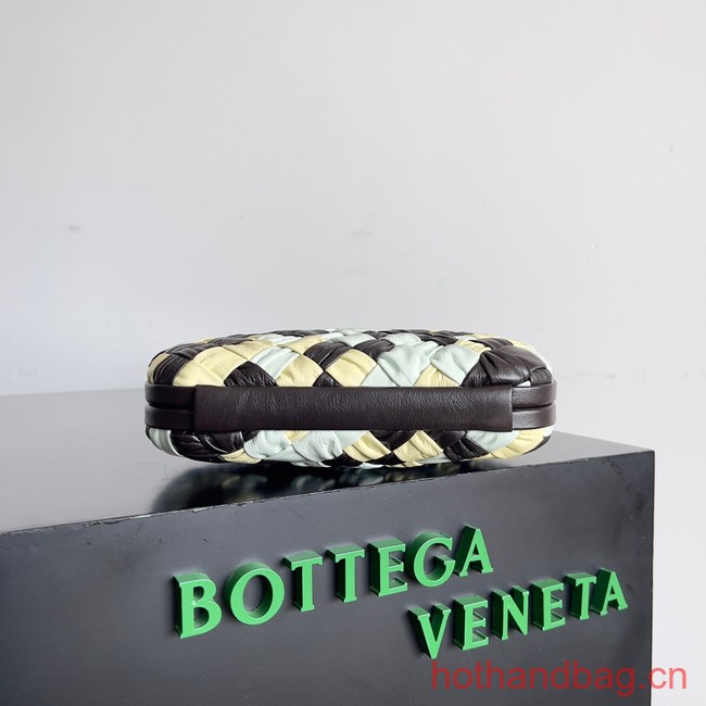 Bottega Veneta Knot Knotted Intreccio leather minaudiere 717622 Glacier & ice cream & fondant