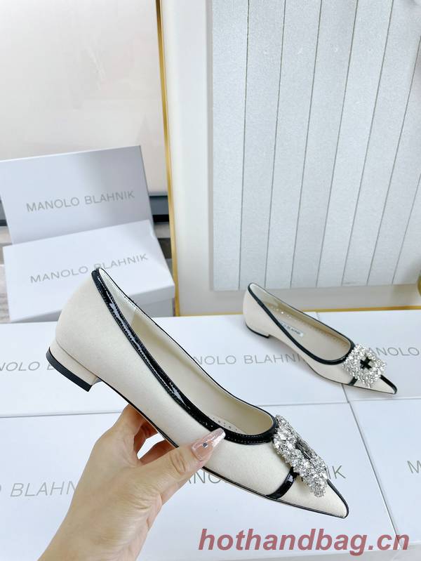 Manolo Blahnik Shoes MBS00039 Heel 2CM