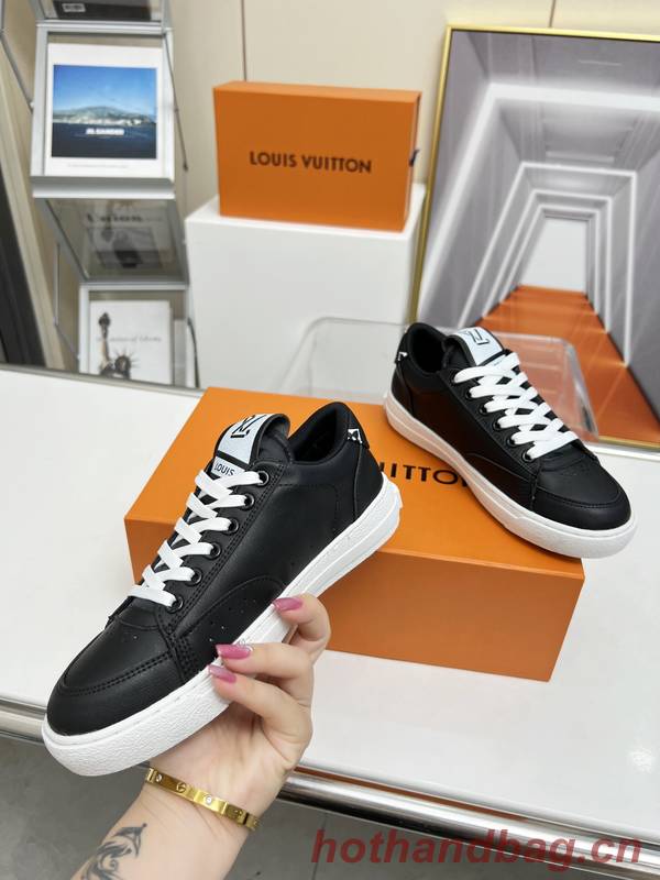 Louis Vuitton Couple Shoes LVS00700