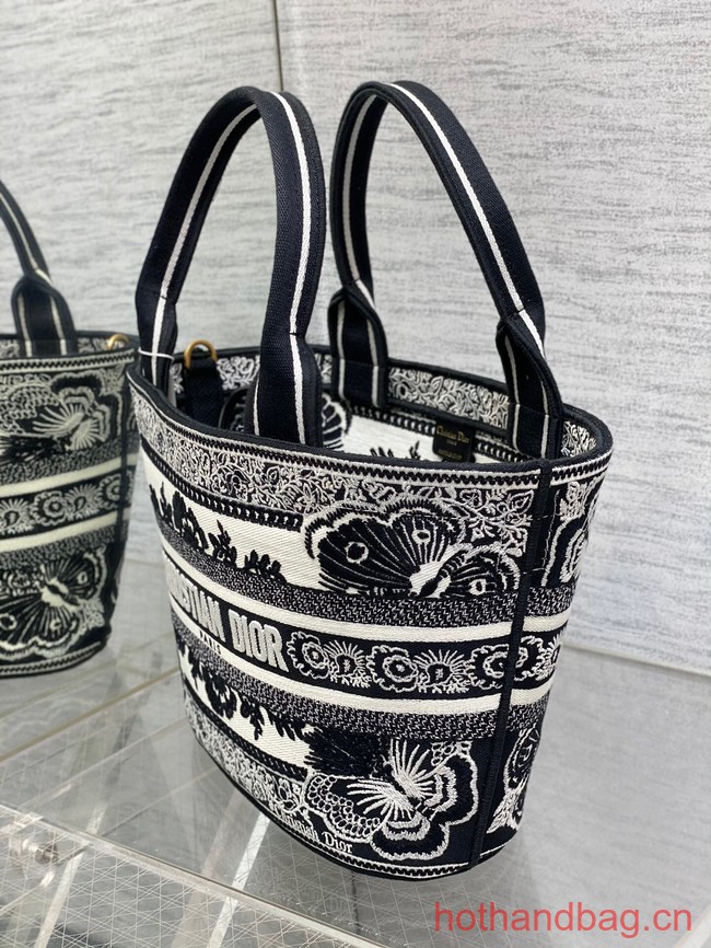 Dior HAT BASKET BAG White and Black Butterfly Bandana Embroider M1328CES