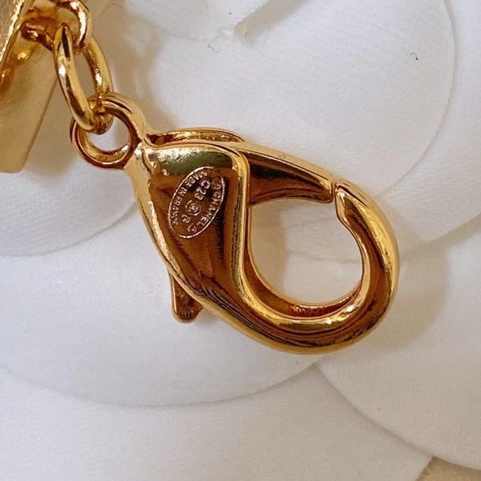 Chanel Chatelaine CE13334