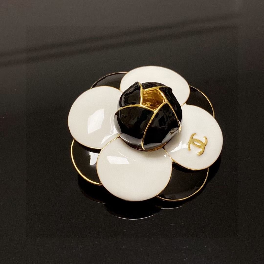 Chanel Brooch CE13420