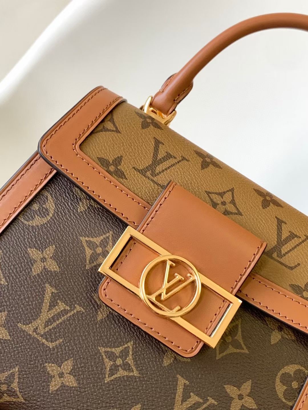 Louis Vuitton Dauphine Capitale M46751