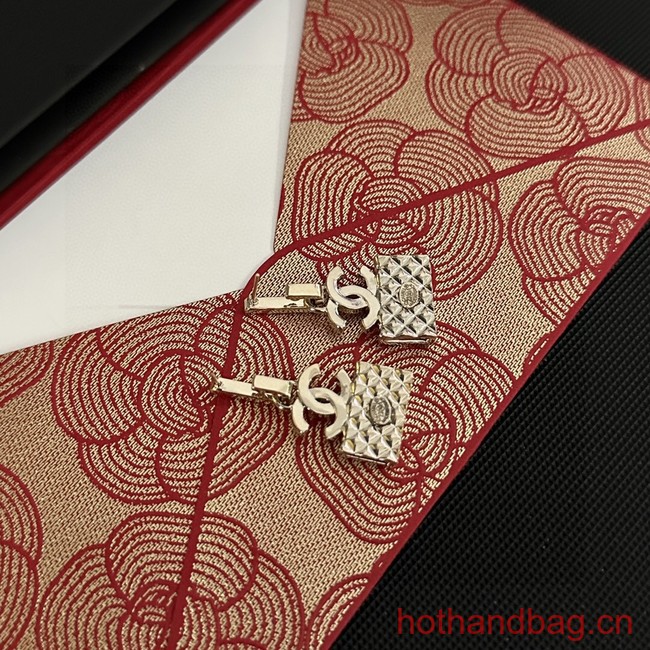 Chanel Earrings CE13570