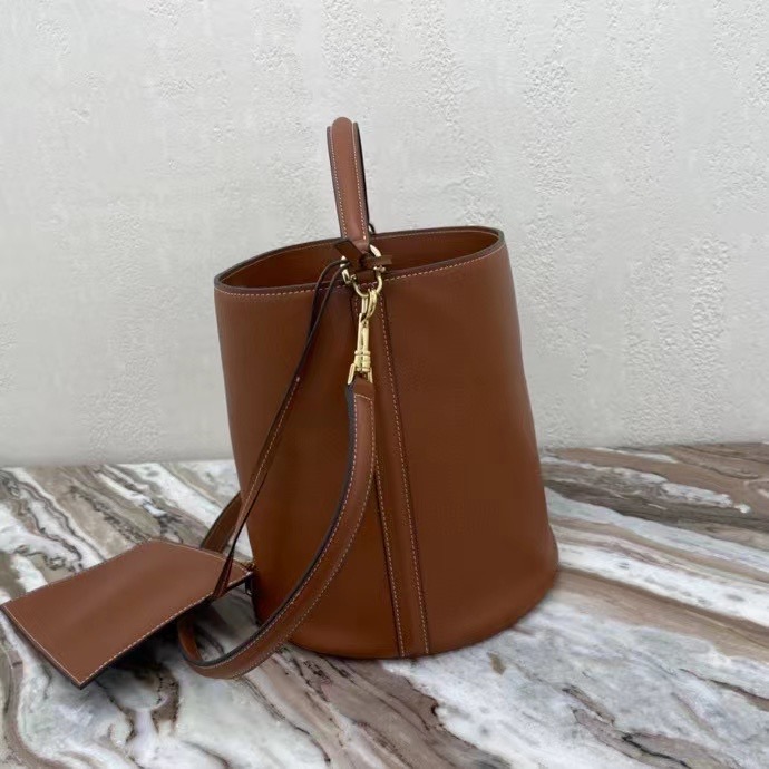 Celine BUCKET 16 BAG IN SUPPLE GRAINED CALFSKIN 195573 brown