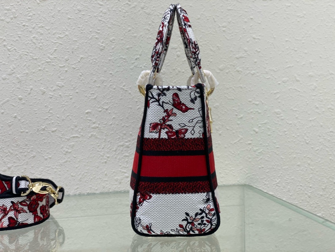 Dior Medium Lady D-Lite Bag White and Red Le Coeur des Papillons Embroidery M0565OEBJ