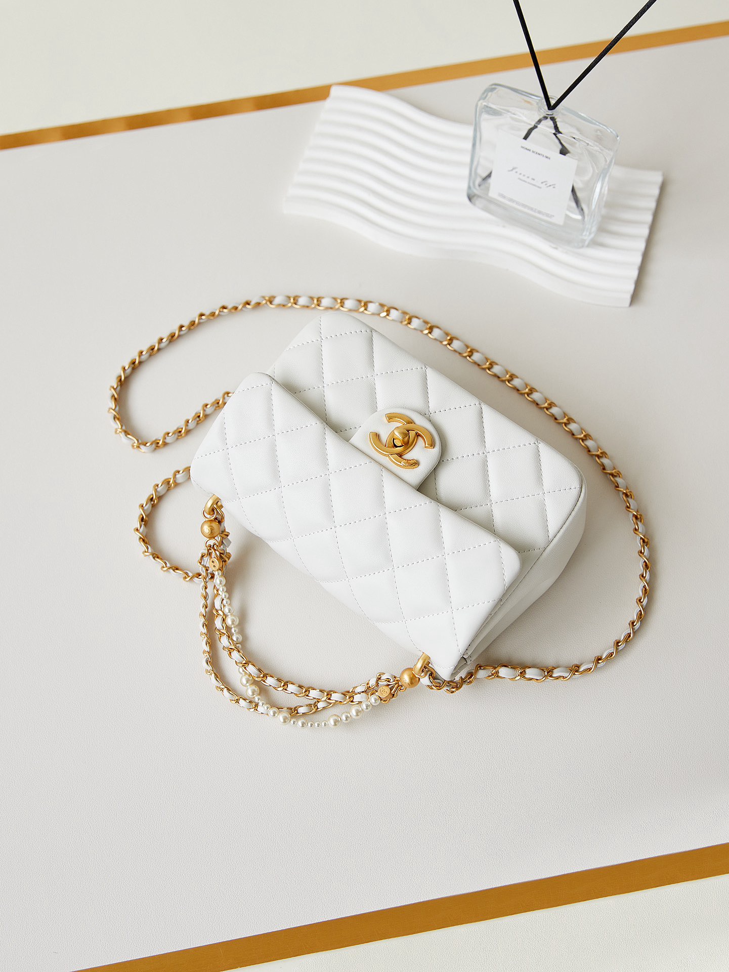 Chanel SMALL FLAP BAG AS4384 white