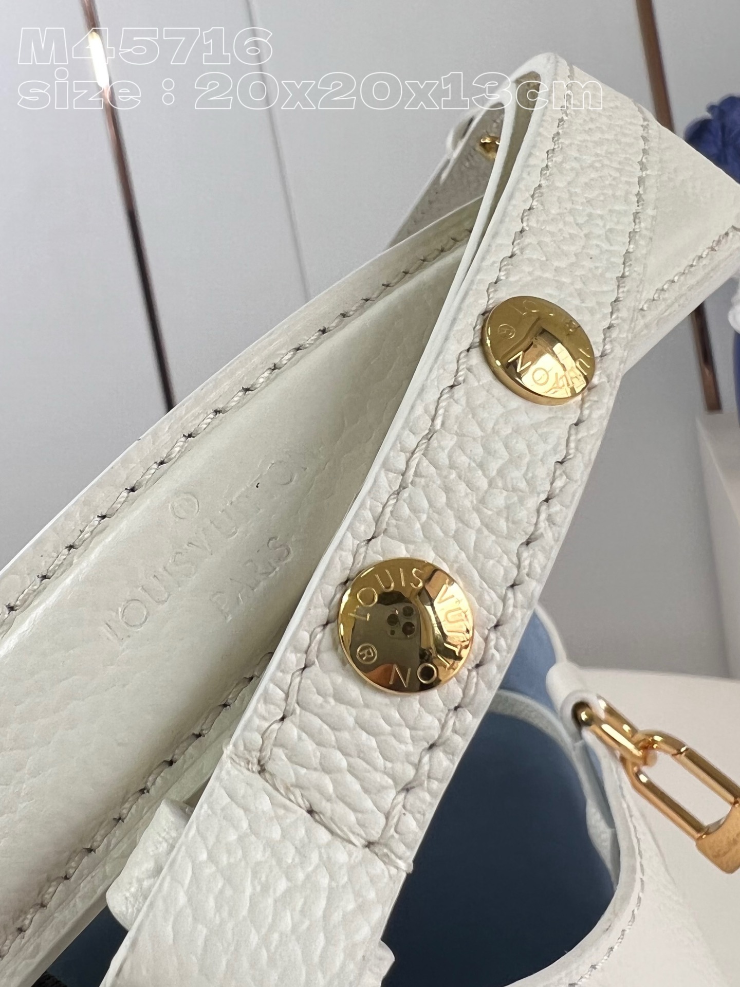 Louis Vuitton Noe Neonoe BB M22599 Latte&Candy Blue