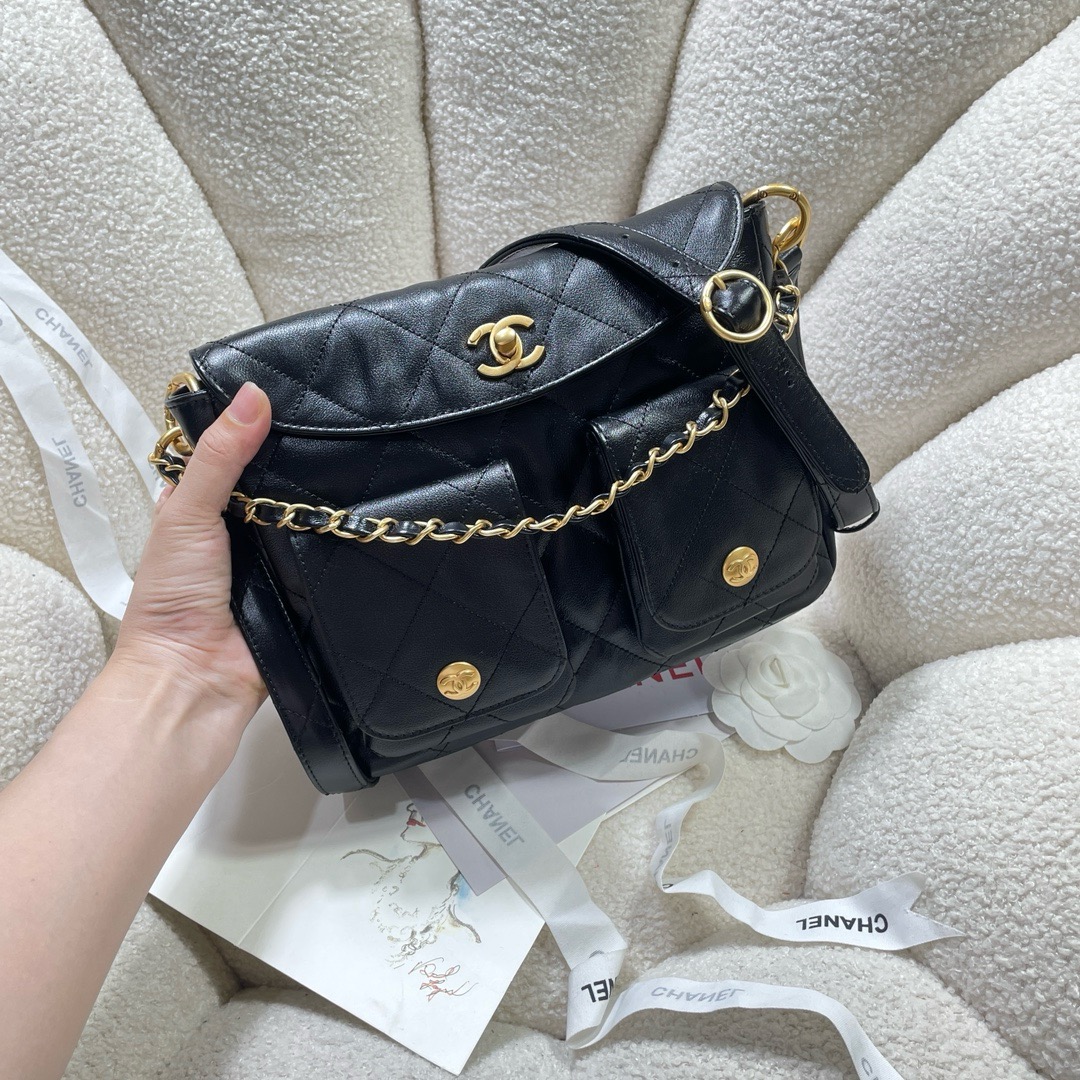 CHANEL MESSENGER BAG AS4743 black