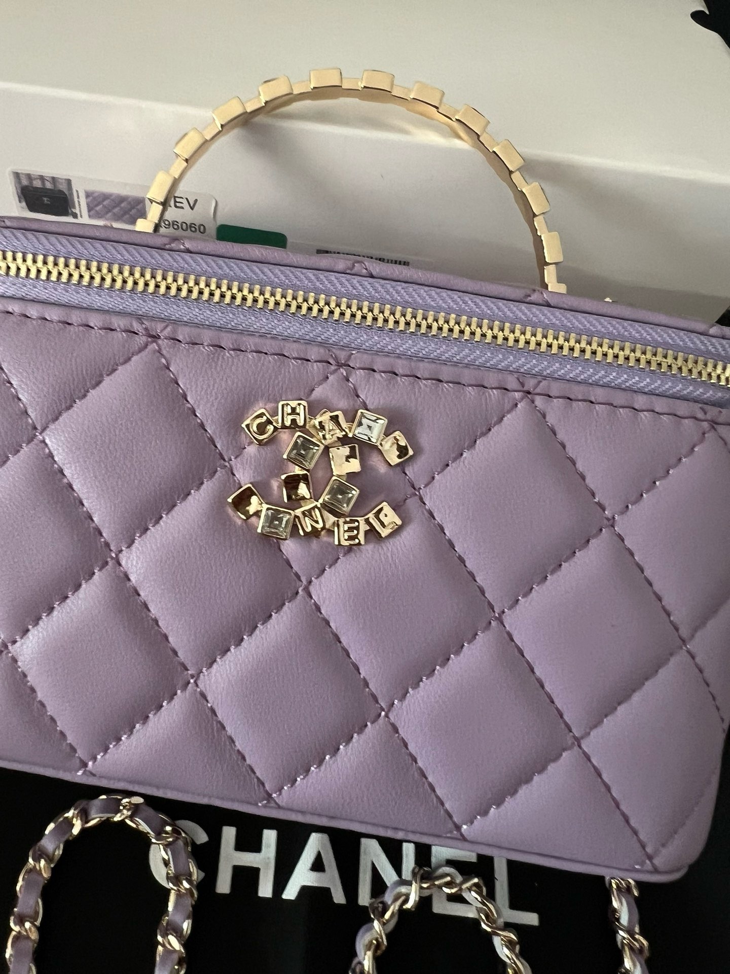 CHANEL CLUTCH WITH CHAIN AB3747 Light purple