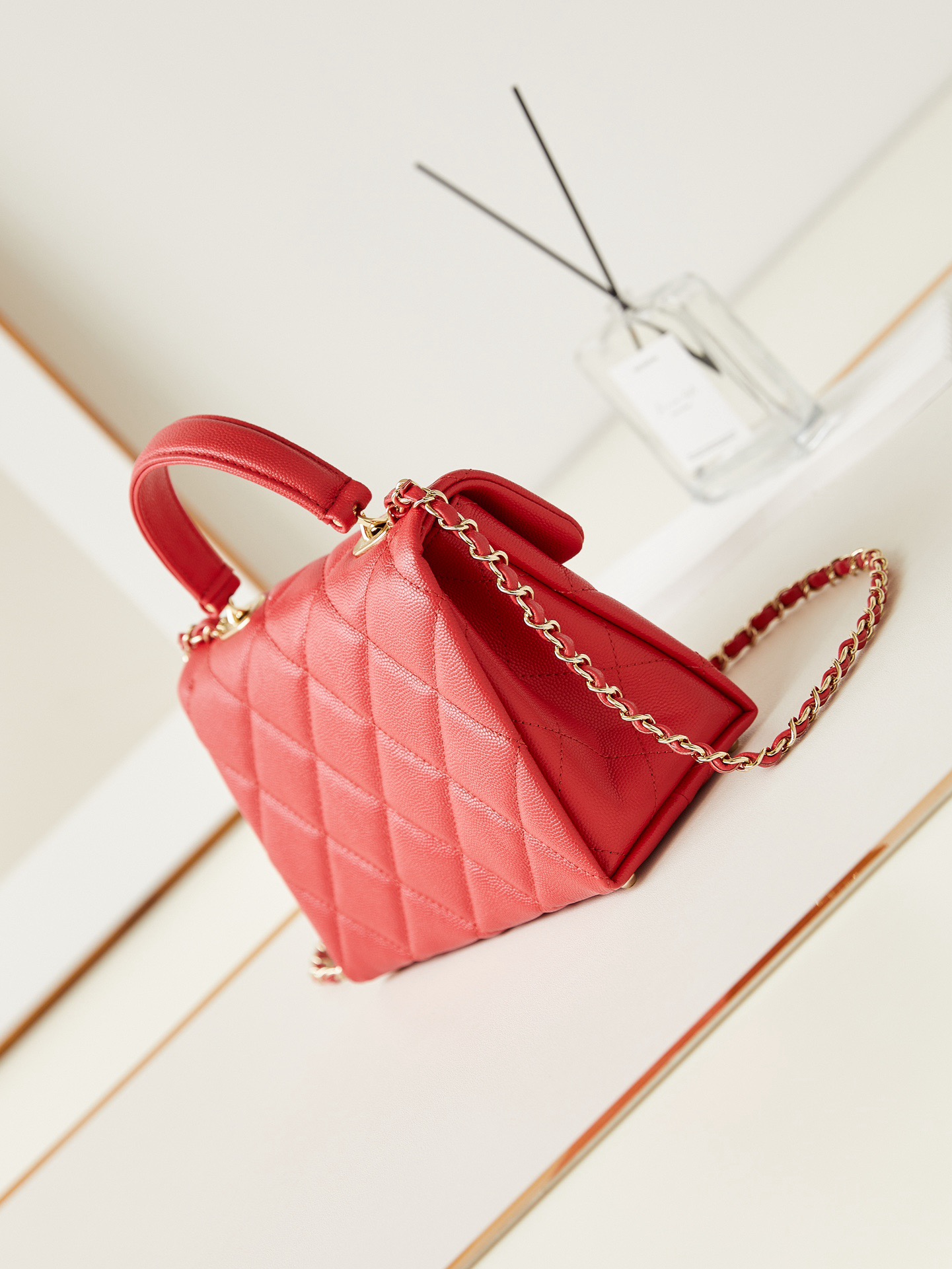 Chanel FLAP BAG WITH TOP HANDLE AS4711 RED