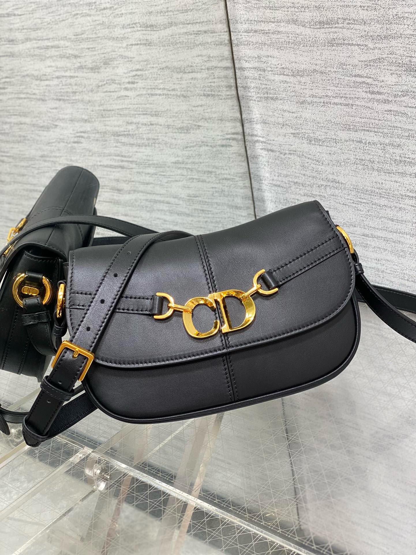 DIOR Small CD Besace Bag M9380UB Black Calfskin