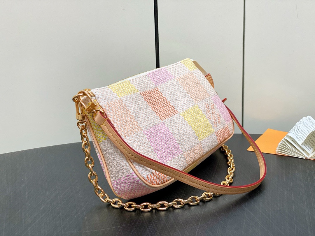 Louis Vuitton Pochette Accessoires N40642 Peach Pink