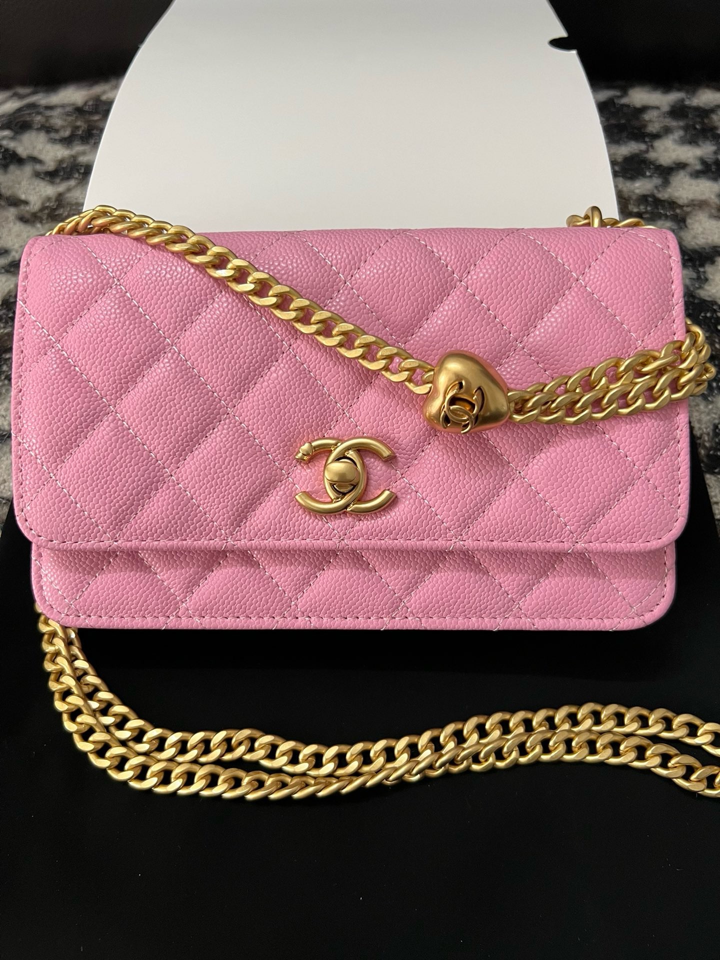 CHANEL WALLET ON CHAIN AP3971 pink