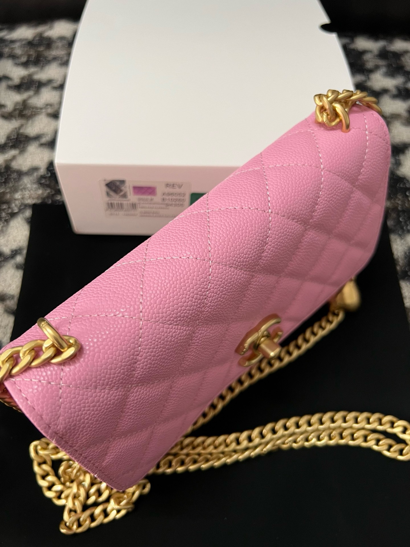 CHANEL WALLET ON CHAIN AP3971 pink