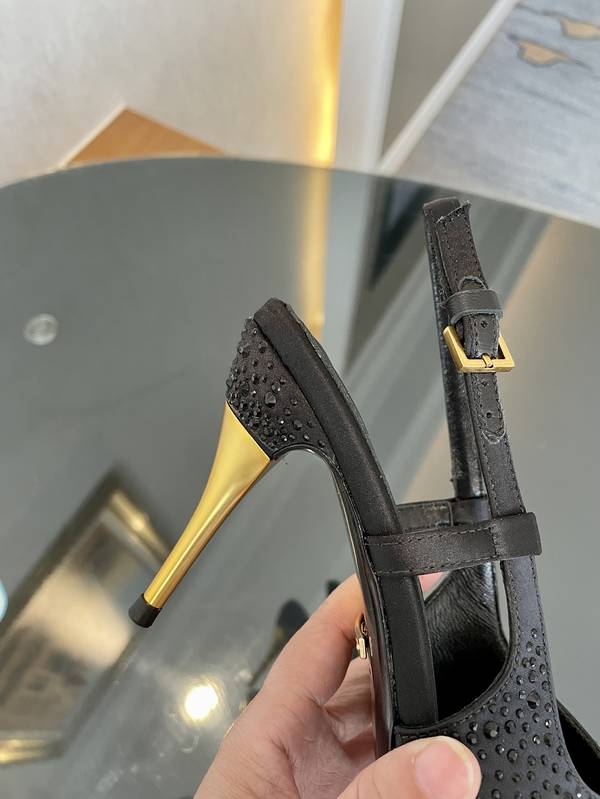 Gucci Shoes GUS00795 Heel 8.5CM