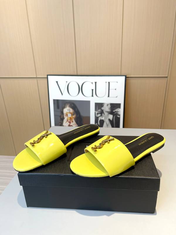 Yves Saint Laurent Shoes SLS00007